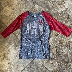 Nike medium OU 3/4 tee